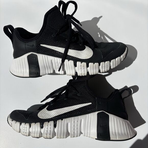 Nike Womens Shoes Size 8 Free Metcon 3 Black White Workout Training CJ6314-010 - Picture 3 of 12